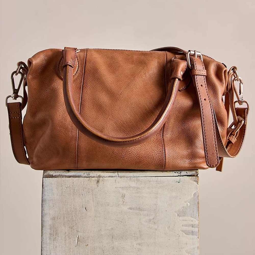 $178! Free People We The Free BABY EMERSON LEATHER TOTE BAG Saddle NEW - Picture 3 of 8